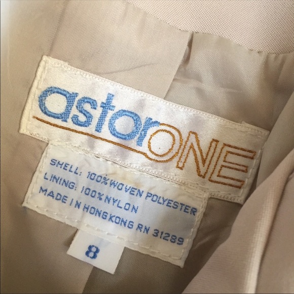 Vintage trench coat - Picture 5 of 6